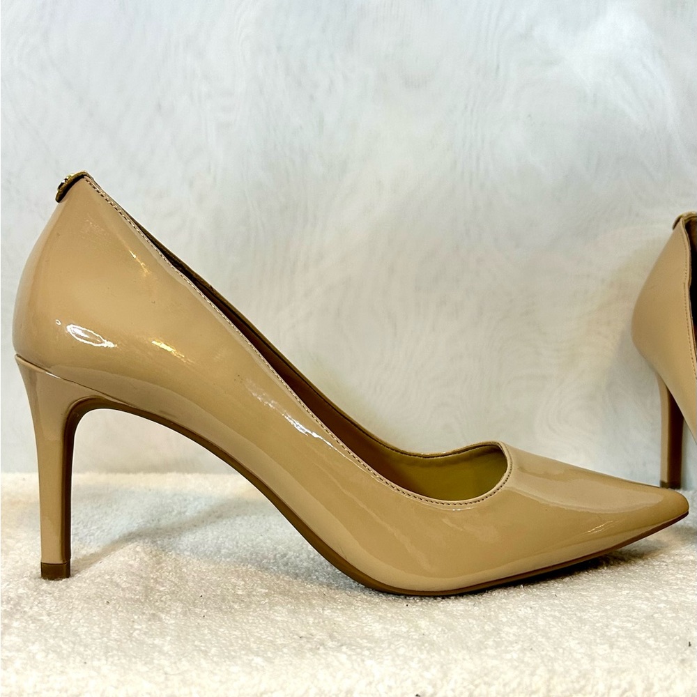 New Michael Kors Womens Tan Alina Flex Pump / size 7 - Picture 2 of 11